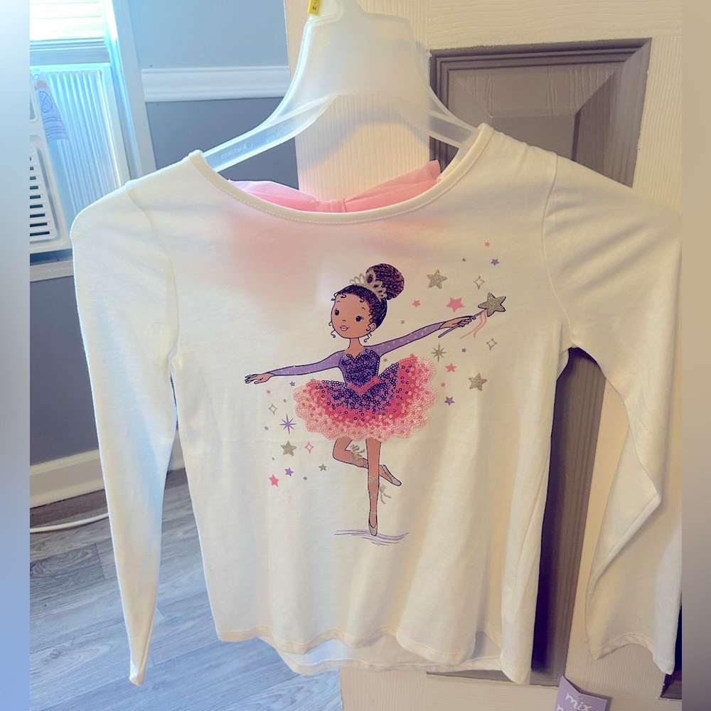 Long Sleeved Ballerina Shirt